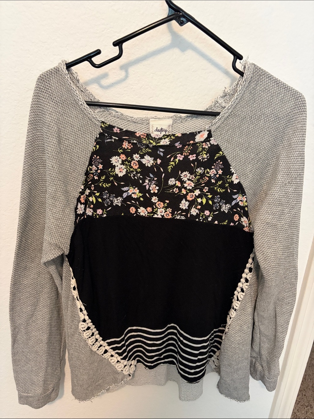 Daytrip Black Floral Raglan Pullover with Heather Gray Sleeves